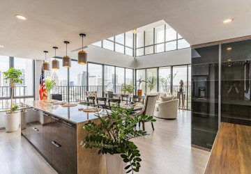 21st Floor Duplex 3 Bedroom Penthouse For Sale - Parc 21 Residence, Boeung Trabek, Phnom Penh thumbnail