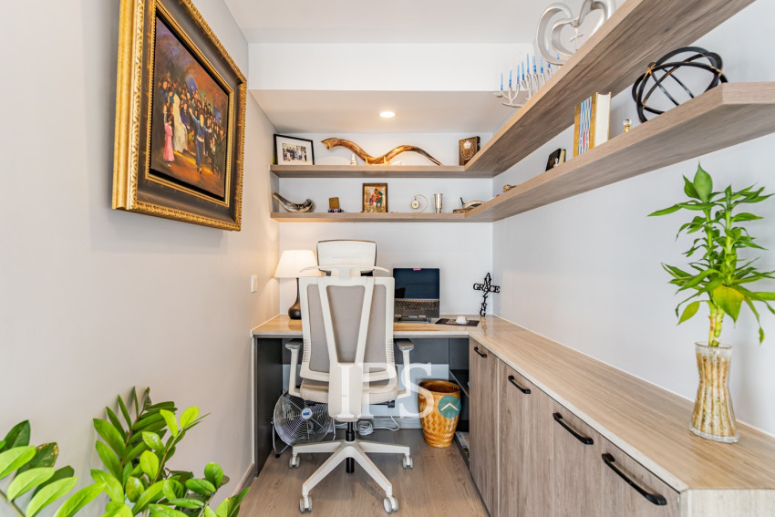 21st Floor Duplex 3 Bedroom Penthouse For Sale - Parc 21 Residence, Boeung Trabek, Phnom Penh