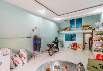 2 Bedroom Ground Floor For Sale - Chaktomukh, PhnomPenh thumbnail
