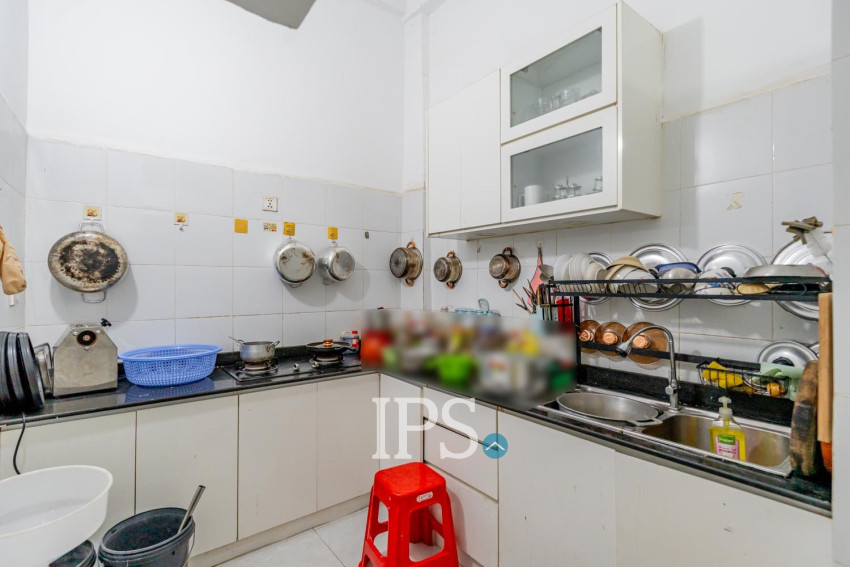 2 Bedroom Ground Floor For Sale - Chaktomukh, PhnomPenh