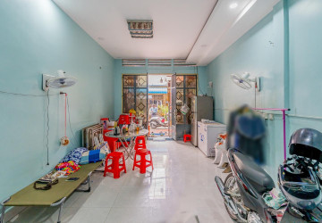 2 Bedroom Ground Floor For Sale - Chaktomukh, PhnomPenh thumbnail