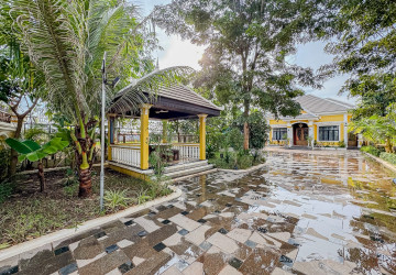 3 Bedroom House For Sale - Chreav, Siem Reap thumbnail