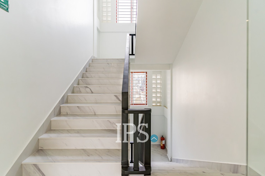 18.5 Sqm Office Space For Rent - Tonle Bassac, Phnom Penh