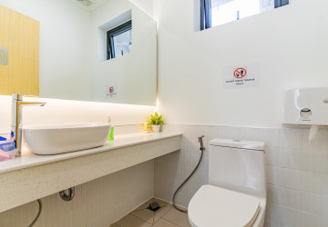 18.5 Sqm Office Space For Rent - Tonle Bassac, Phnom Penh thumbnail