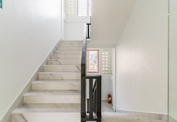 18.5 Sqm Office Space For Rent - Tonle Bassac, Phnom Penh thumbnail