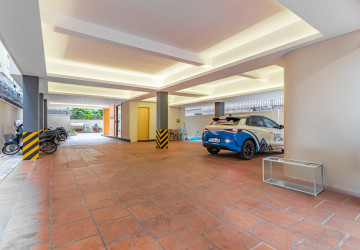 18.5 Sqm Office Space For Rent - Tonle Bassac, Phnom Penh thumbnail