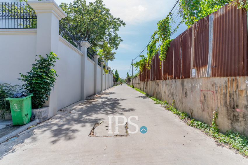 6,000 Sqm Land For Rent - Ta Khmau, Kandal Province