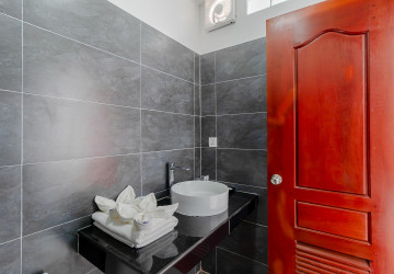 1 Bedroom Apartment For Rent - Svay Dongkom, Siem Reap thumbnail