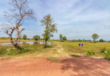 18,000 Sqm Land For Sale - Run Ta Aek, Bantay Srei, Siem Reap thumbnail