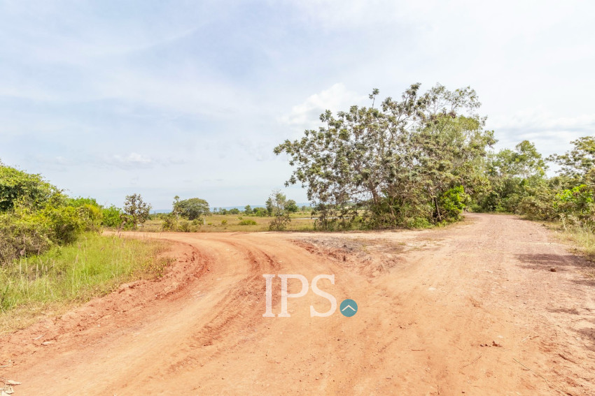 18,000 Sqm Land For Sale - Run Ta Aek, Bantay Srei, Siem Reap