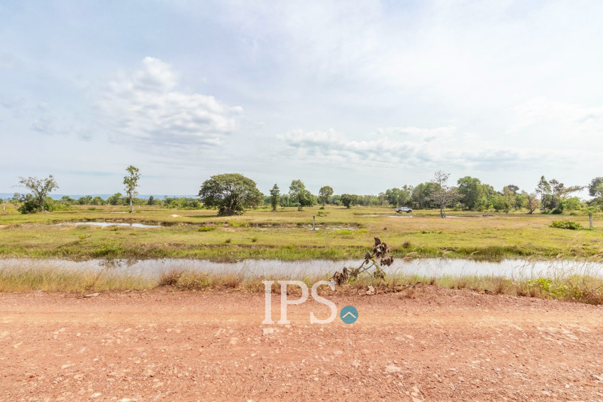 18,000 Sqm Land For Sale - Run Ta Aek, Bantay Srei, Siem Reap