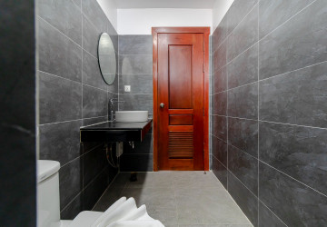 1 Bedroom Apartment For Rent - Svay Dangkum, Siem Reap thumbnail