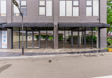 186 Sqm Corner Retail Space For Rent - Urban VIllage Phase I, Chak Angrae Kraom, Phnom Penh thumbnail