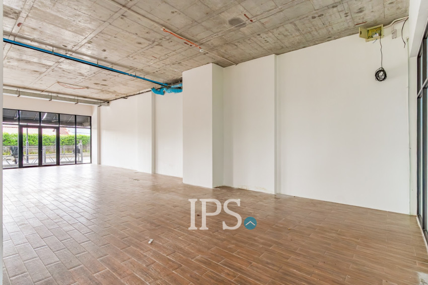 186 Sqm Corner Retail Space For Rent - Urban VIllage Phase I, Chak Angrae Kraom, Phnom Penh
