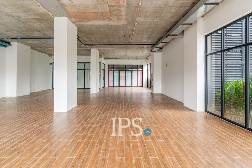 186 Sqm Corner Retail Space For Rent - Urban VIllage Phase I, Chak Angrae Kraom, Phnom Penh