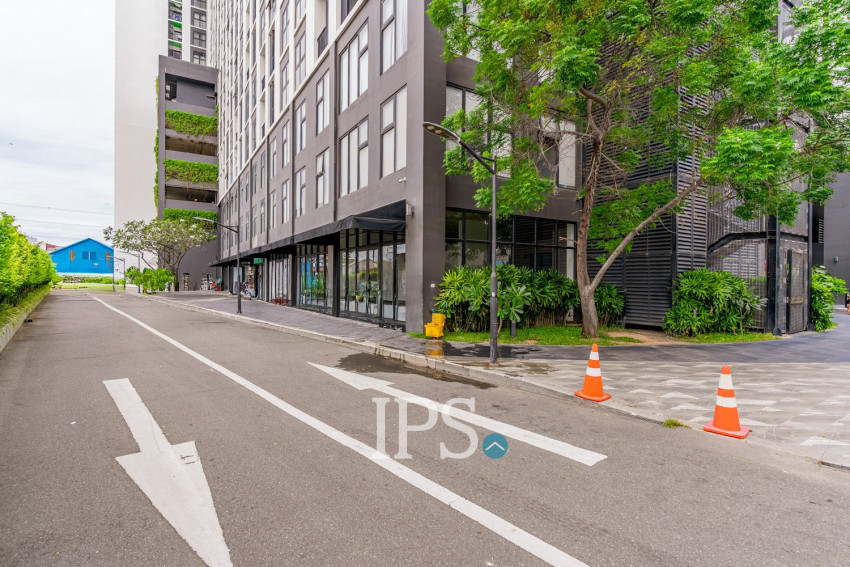 186 Sqm Corner Retail Space For Rent - Urban VIllage Phase I, Chak Angrae Kraom, Phnom Penh