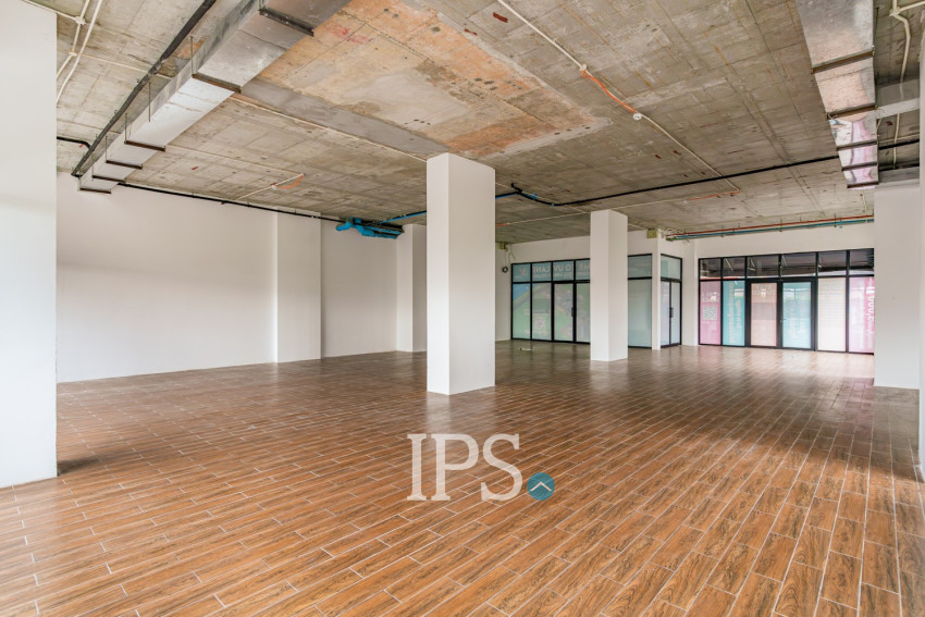 90.74 Sqm Corner Retail Space For Rent - Urban VIllage Phase I, Chak Angrae Kraom, Phnom Penh