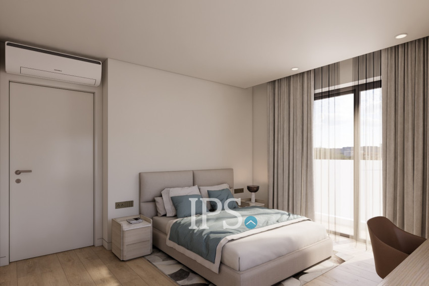 Renovated 5 Bedroom Apartment For Rent - Tonle Bassac, Phnom Penh