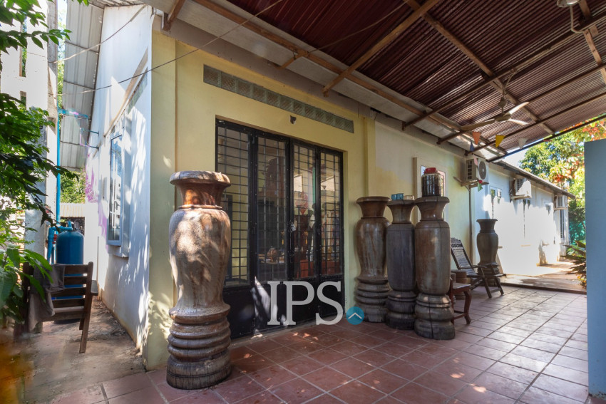 10 Bedroom House For Rent - Kandaek, Prasat Bakong, Siem Reap