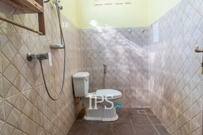 10 Bedroom House For Rent - Kandaek, Prasat Bakong, Siem Reap