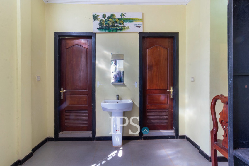 10 Bedroom House For Rent - Kandaek, Prasat Bakong, Siem Reap