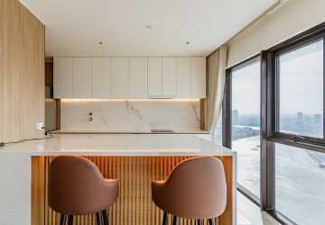 3 Bedroom Penthouse For Rent - Vue Aston, Chbar Ampov, Phnom Penh thumbnail