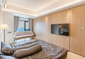 3 Bedroom Penthouse For Rent - Vue Aston, Chbar Ampov, Phnom Penh thumbnail