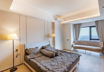 3 Bedroom Penthouse For Rent - Vue Aston, Chbar Ampov, Phnom Penh thumbnail