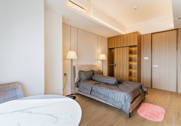 3 Bedroom Penthouse For Rent - Vue Aston, Chbar Ampov, Phnom Penh thumbnail