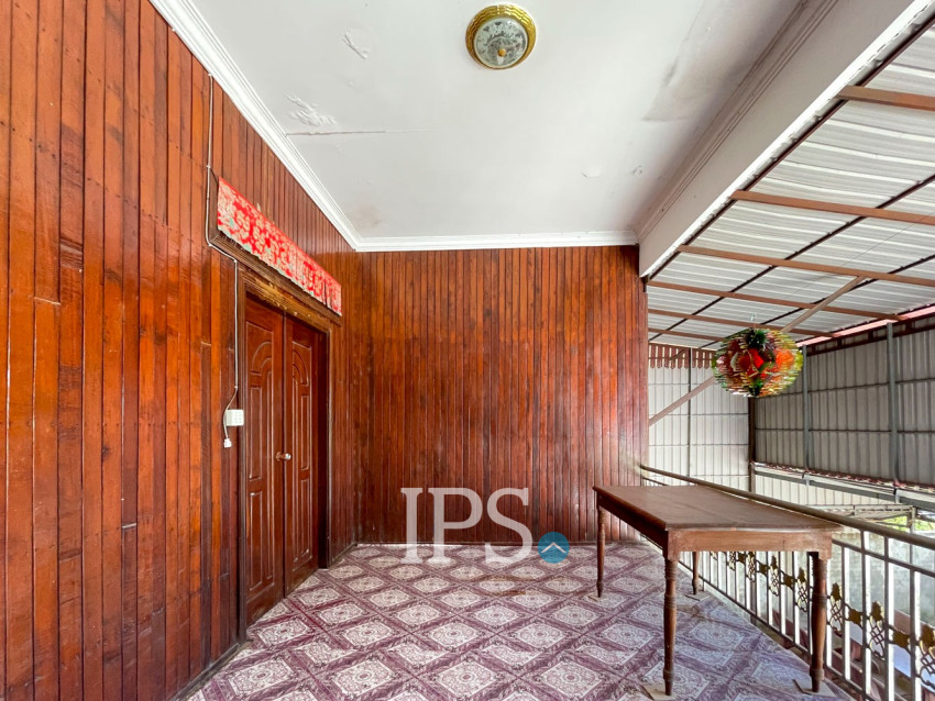 4 Bedroom House For Rent - Svay Dangkum, Siem Reap