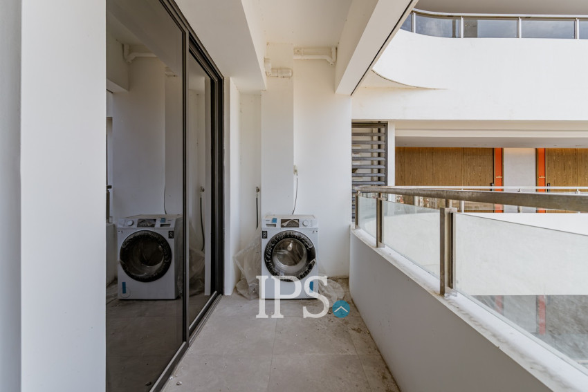 2 Bedroom Condo For Rent - Le Conde, BKK1, Phnom Penh