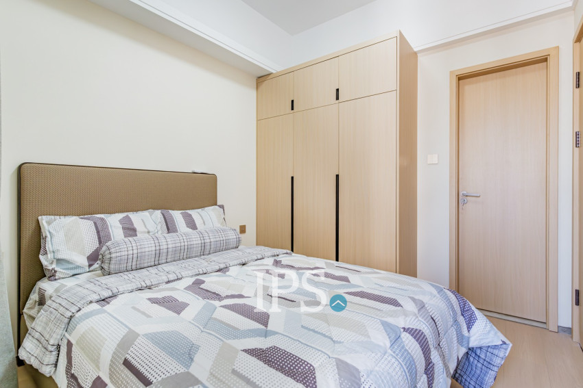 2 Bedroom Condo For Rent - Le Conde, BKK1, Phnom Penh