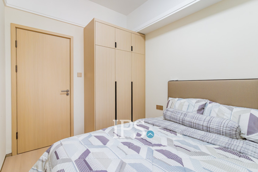 2 Bedroom Condo For Rent - Le Conde, BKK1, Phnom Penh