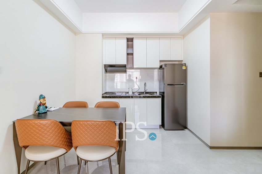 2 Bedroom Condo For Rent - Le Conde, BKK1, Phnom Penh