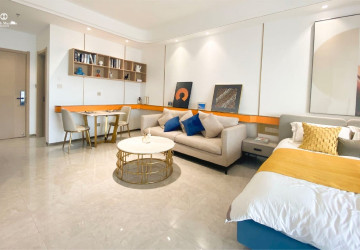 17th Floor Studio Room Condo For Rent - Wealth Mansion, Chroy Changvar, Phnom Penh thumbnail