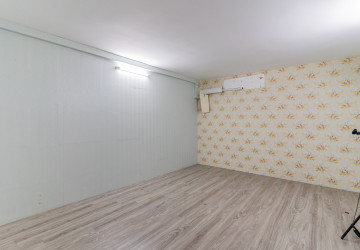 4 Bedroom Shophouse For Rent - Boeng Trabaek, Phnom Penh thumbnail