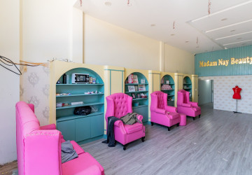 4 Bedroom Shophouse For Rent - Boeng Trabaek, Phnom Penh thumbnail