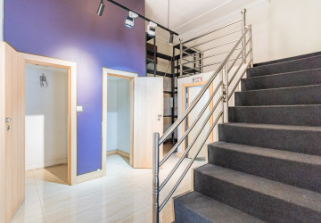 4 Bedroom Shophouse For Rent - Tonle Bassac, Phnom Penh thumbnail