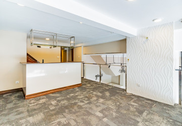 4 Bedroom Shophouse For Rent - Tonle Bassac, Phnom Penh thumbnail