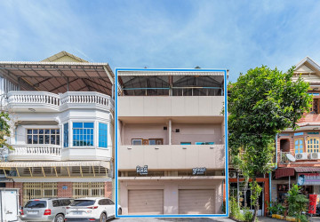 4 Bedroom Shophouse For Rent - Tonle Bassac, Phnom Penh thumbnail