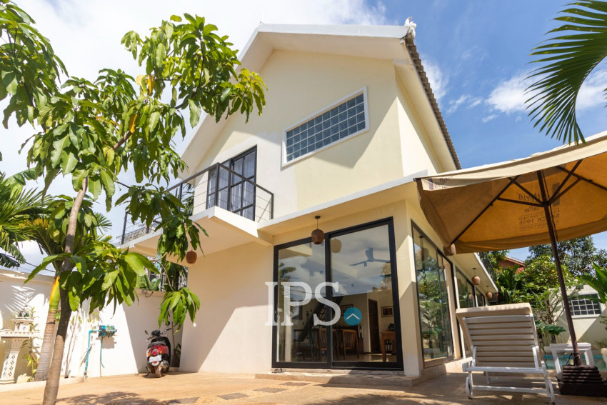 2 Bedroom Villa For Sale - Svay Dangkum, Siem Reap