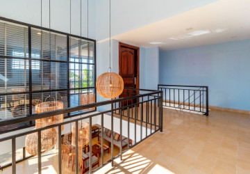 2 Bedroom Villa For Sale - Svay Dangkum, Siem Reap thumbnail