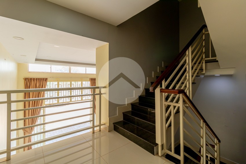 5 Bedroom Shophouse For Sale - Svay Dangkum, Siem Reap