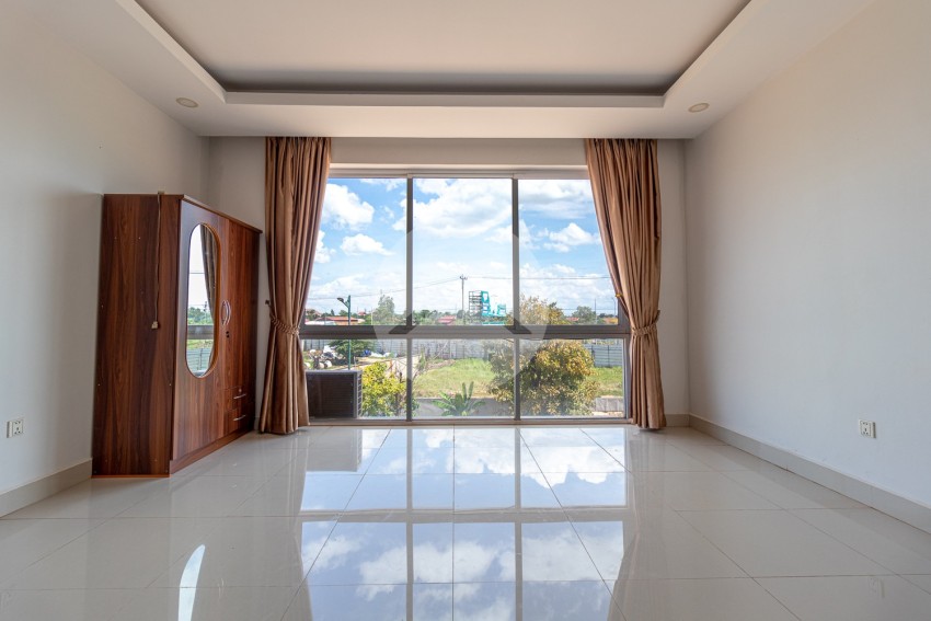 5 Bedroom Shophouse For Sale - Svay Dangkum, Siem Reap