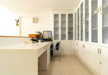 6 Bedroom Shophouse For Sale - Svay Dangkum, Siem Reap thumbnail