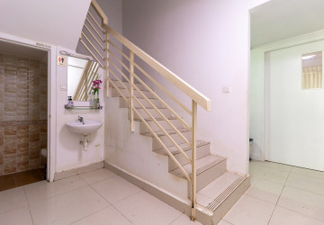 6 Bedroom Shophouse For Sale - Svay Dangkum, Siem Reap thumbnail