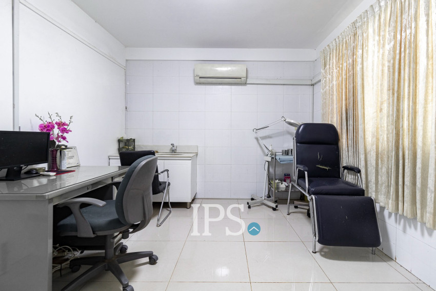 6 Bedroom Shophouse For Sale - Svay Dangkum, Siem Reap