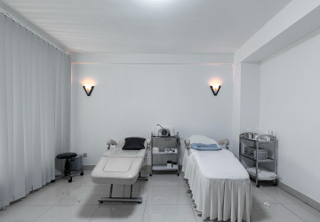 6 Bedroom Shophouse For Sale - Svay Dangkum, Siem Reap thumbnail