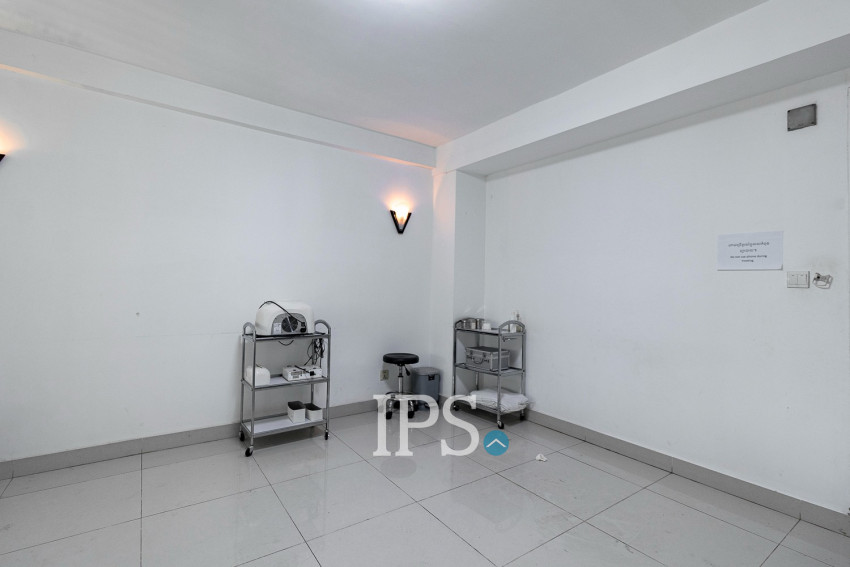 6 Bedroom Shophouse For Sale - Svay Dangkum, Siem Reap