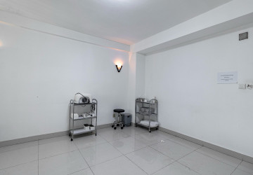 6 Bedroom Shophouse For Sale - Svay Dangkum, Siem Reap thumbnail